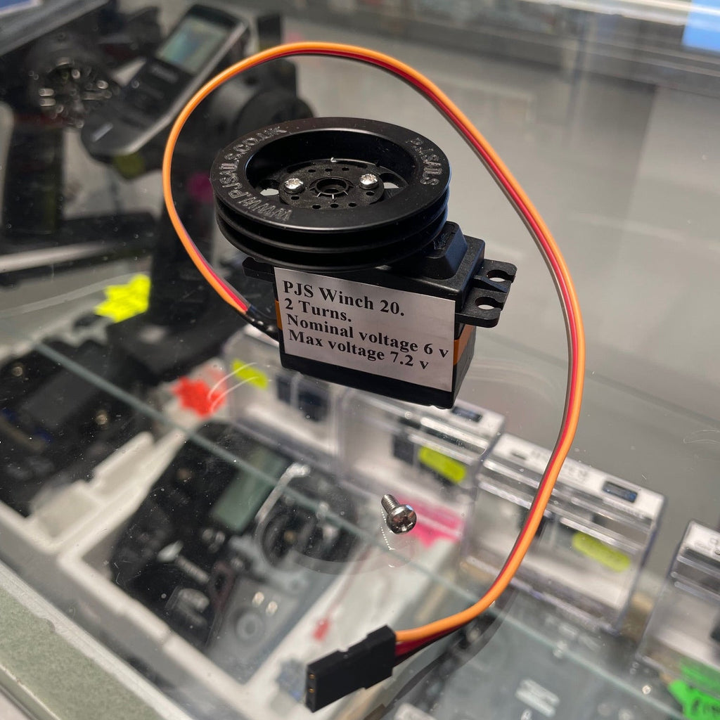 Servos & Winches